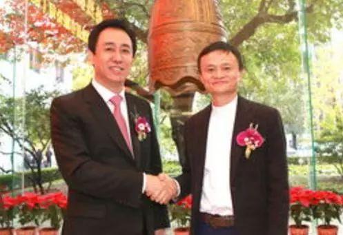 恒大足球队中超排名，从王朝落幕到谷底求生的真实写照
